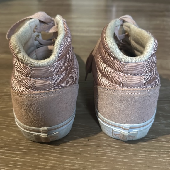 Vans pink suede high tops - Picture 4 of 4